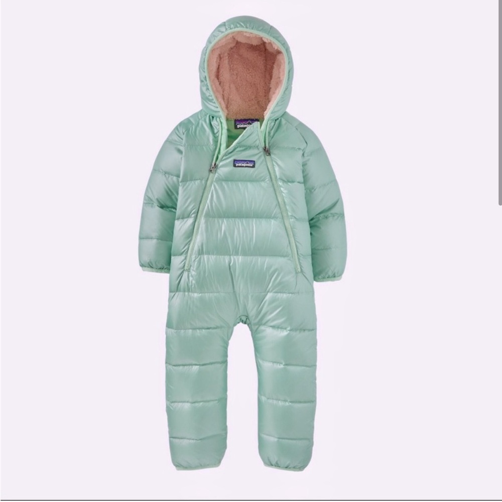 Patagonia hi-loft toddler onesie. 🏔️